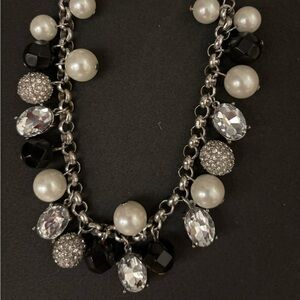 Ann Taylor pearls & rhinestone necklace